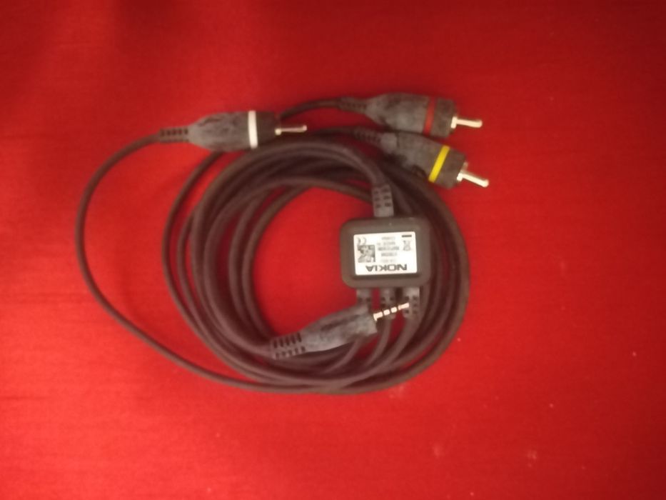Kabel do telefonu komórkowego Nokia TV Video CA-92U + płyta cd.