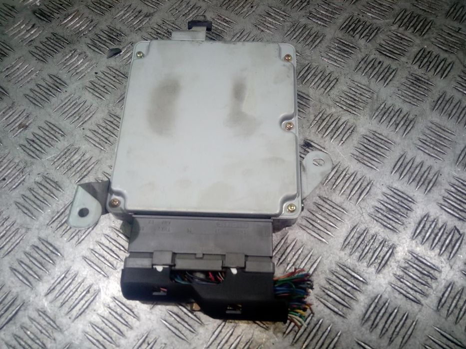 CENTRALINA MOTOR UCE MAZDA 6 SEDAN 2003 -RF5C18881C