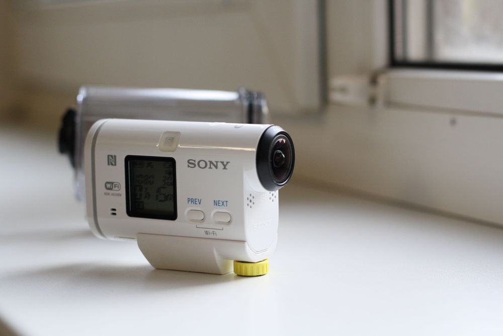 Sony HDR AS-100 екшн камера