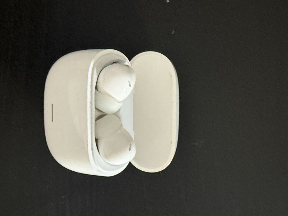 Fones Redmi sem fio brancos