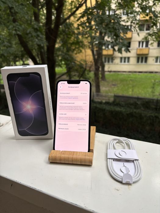 Iphone 17 E NOWY