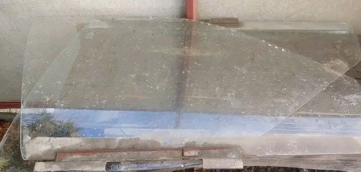 Скло опель рекорд є1