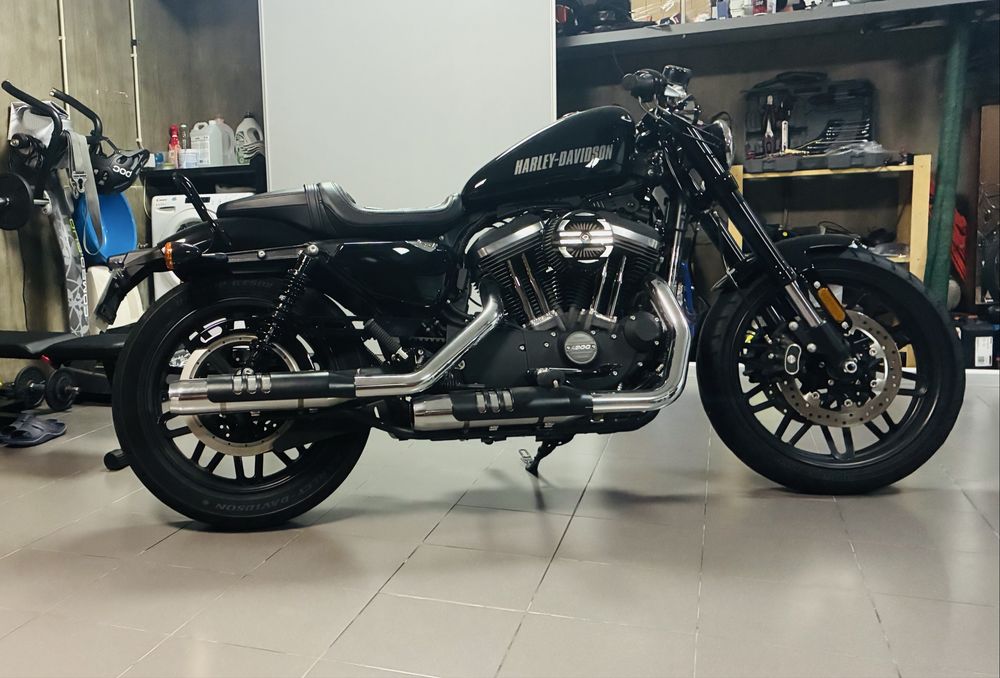 Harley Davidson Roadster 1200