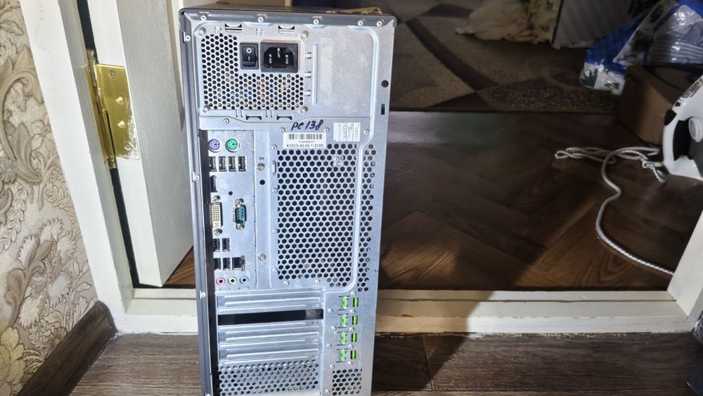 Системный блок Fujitsu Esprimo p700 e85+