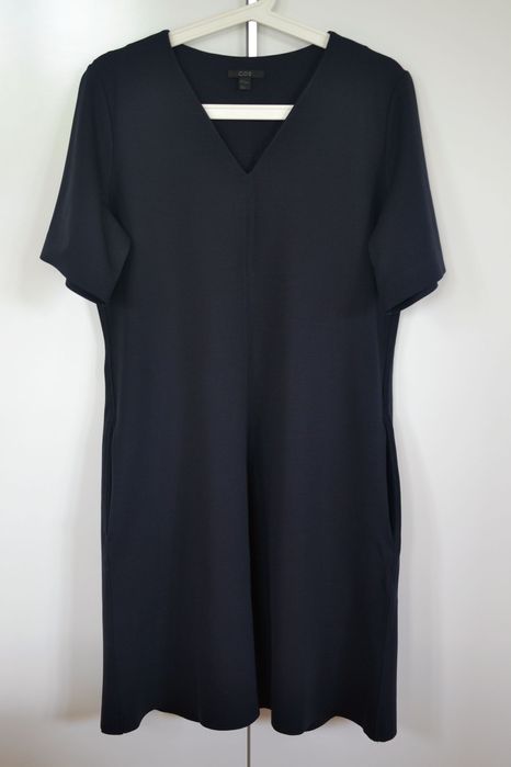 Granatowa sukienka COS, rozmiar S