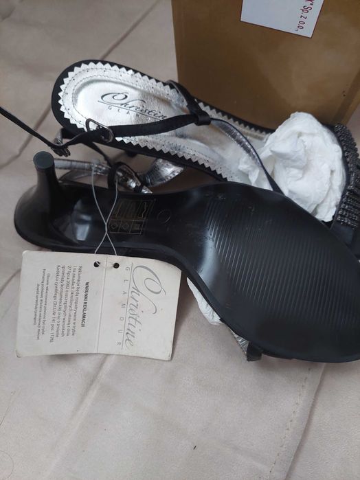 buty  damskie paski nowe