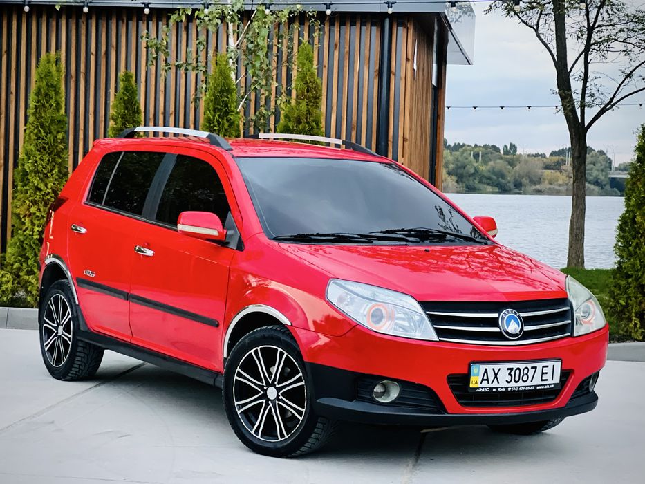 Хозяйский Geely MK Cross 2012 г.в., с ГБО-4