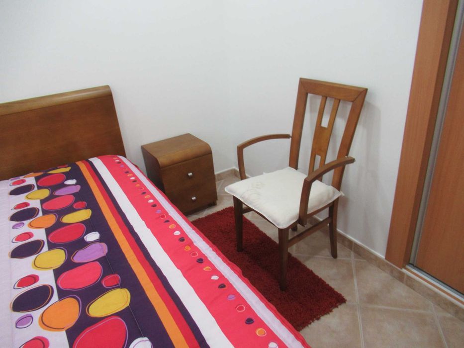 T1 Kitchenette Remodelado e Mobilado Miratejo