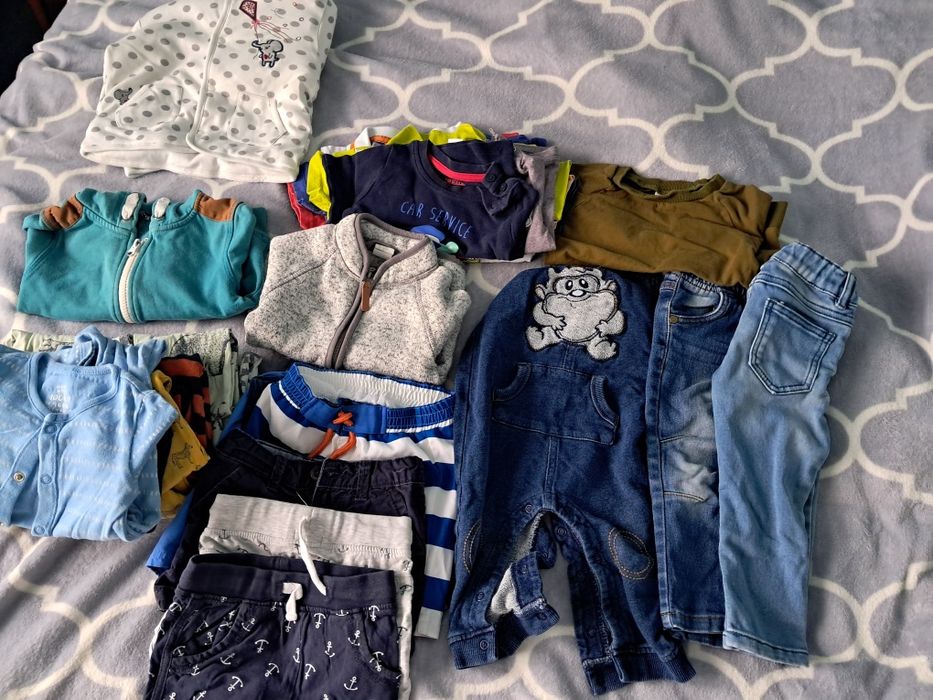 Paka ubranek chłopięcych r.80 36 szt