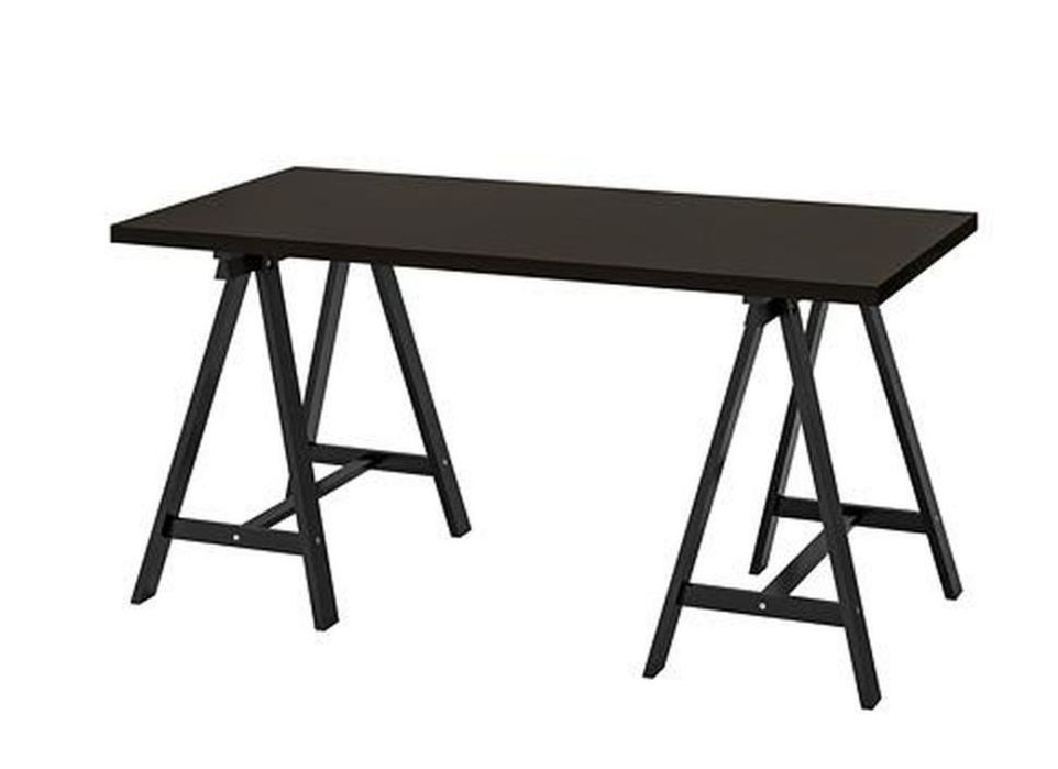 Estante e secretarias Ikea