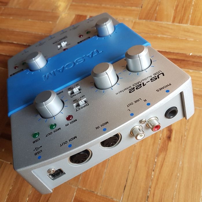 Interface Tascam US-122 USB Audio/Midi. Muito bom estado!64283893859586122