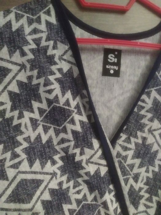 Sweterek sinsay xs
