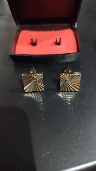 Spinki do mankietów