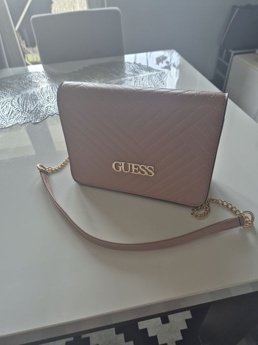 Torebka Guess pudrowa