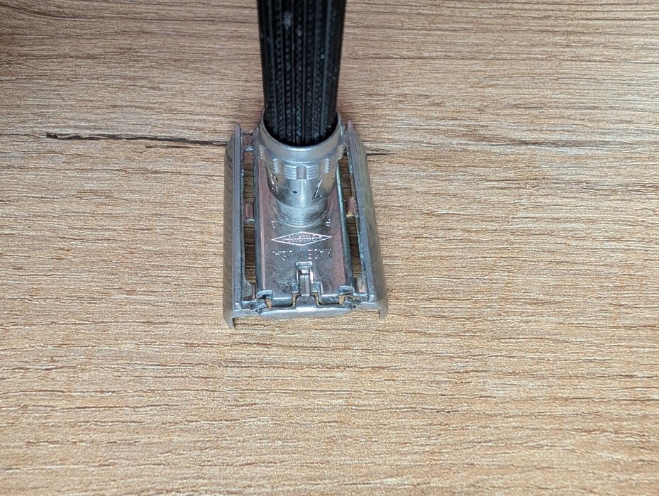 Maszynka na żyletki Gillette Super Adjustable