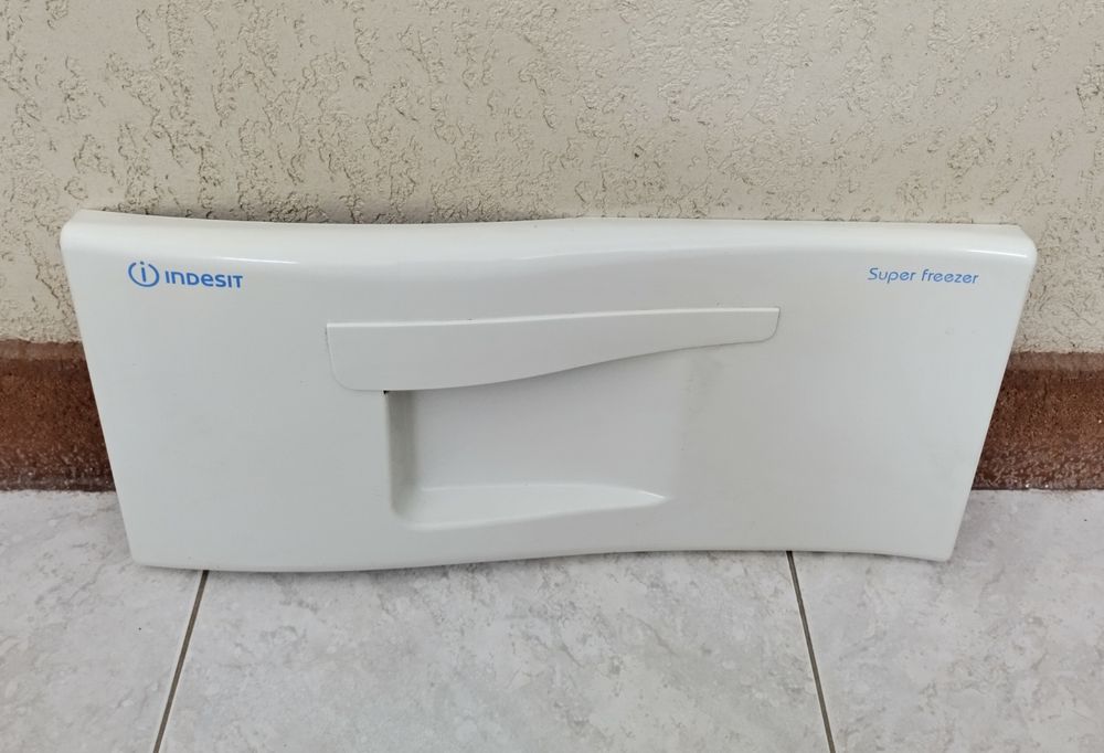 Gavetas grandes para frigorífico Indesit
