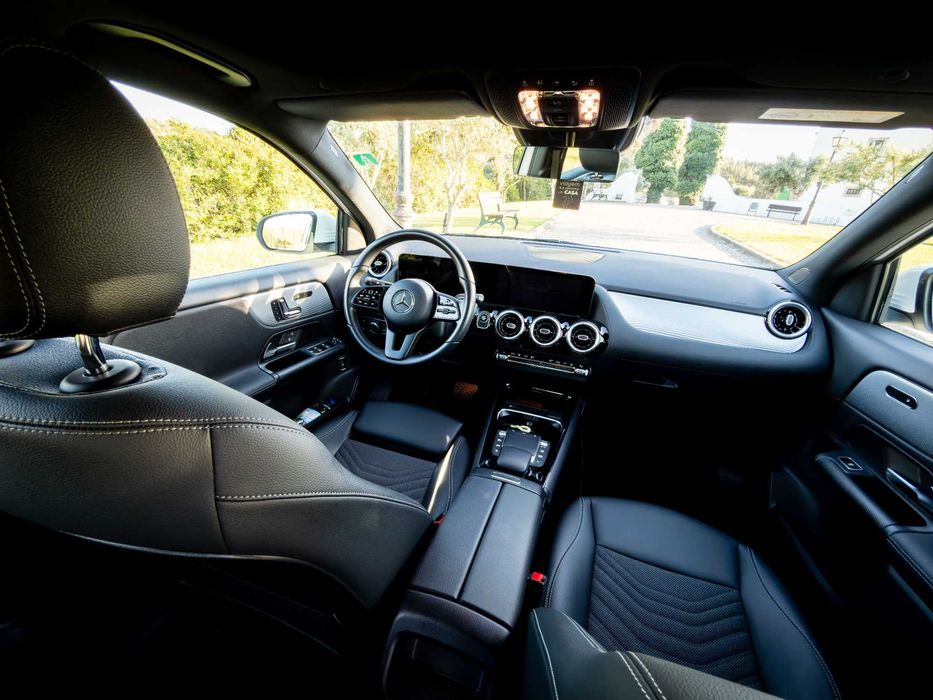 Mercedes GLA250e - 2022 - Híbrido Plug-in - IVA dedutível