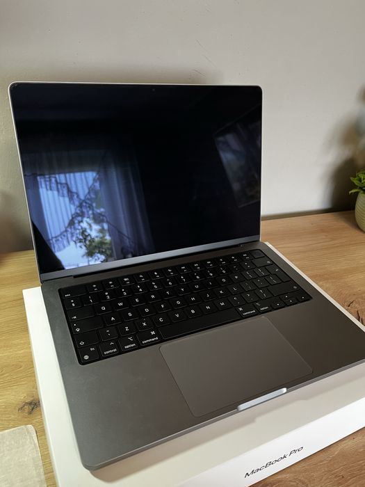 MacBook Pro 14” 2021 M1 Pro 16GB RAM 512GB SSD Space Gray