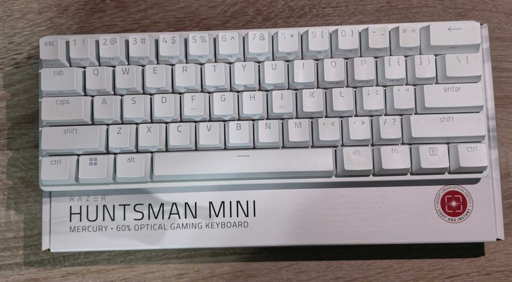 Razer Huntsman Mini 60% Optical Red Switch Biała