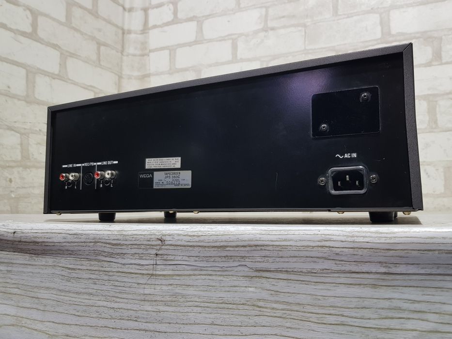 Стрілки! Стерео касетна дека WEGA JPS - 350c, б/у з Німеччини