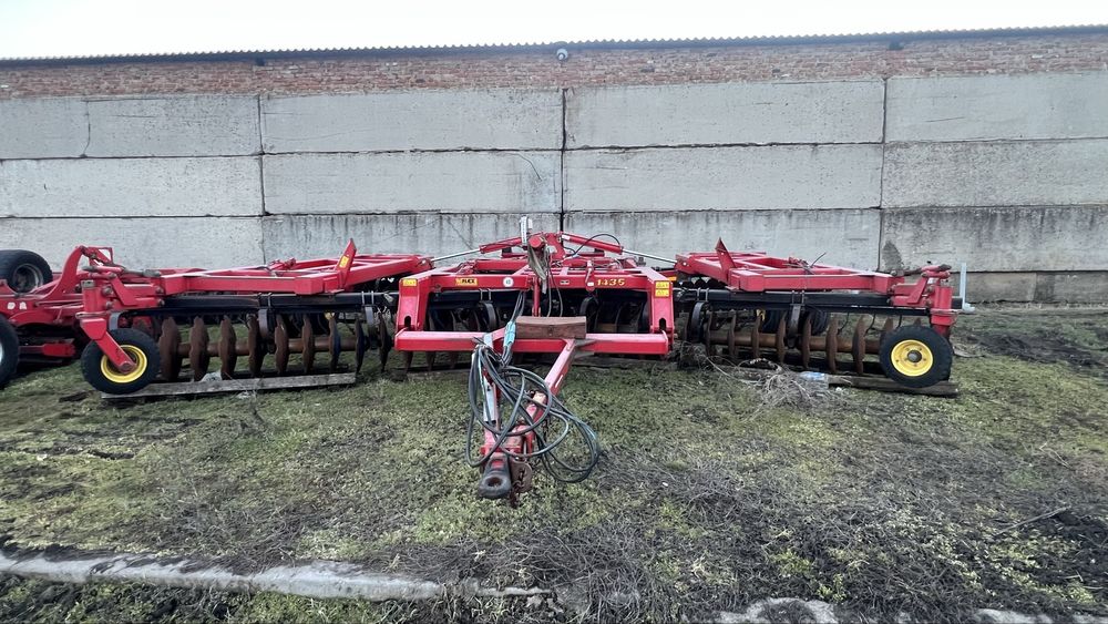 Дисковая борона Challenger Sunflower 1435