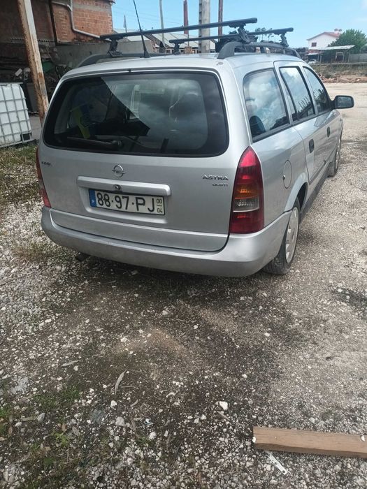 Carro Opel Leiria