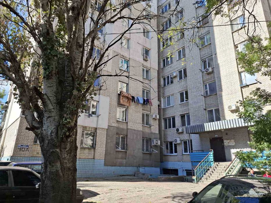 2х ком квартира не далеко от центра, можно под программы. Торг.