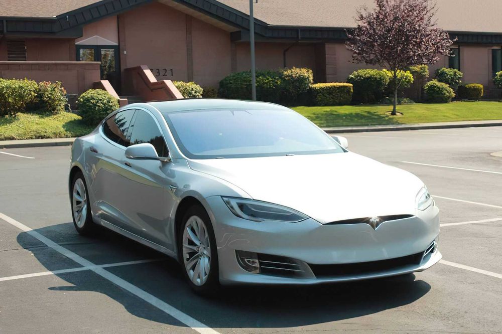 Tesla Model S 100D      2019