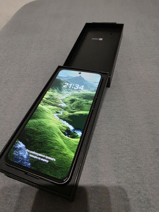 Samsung s24 FE w bardzo dobrym stanie