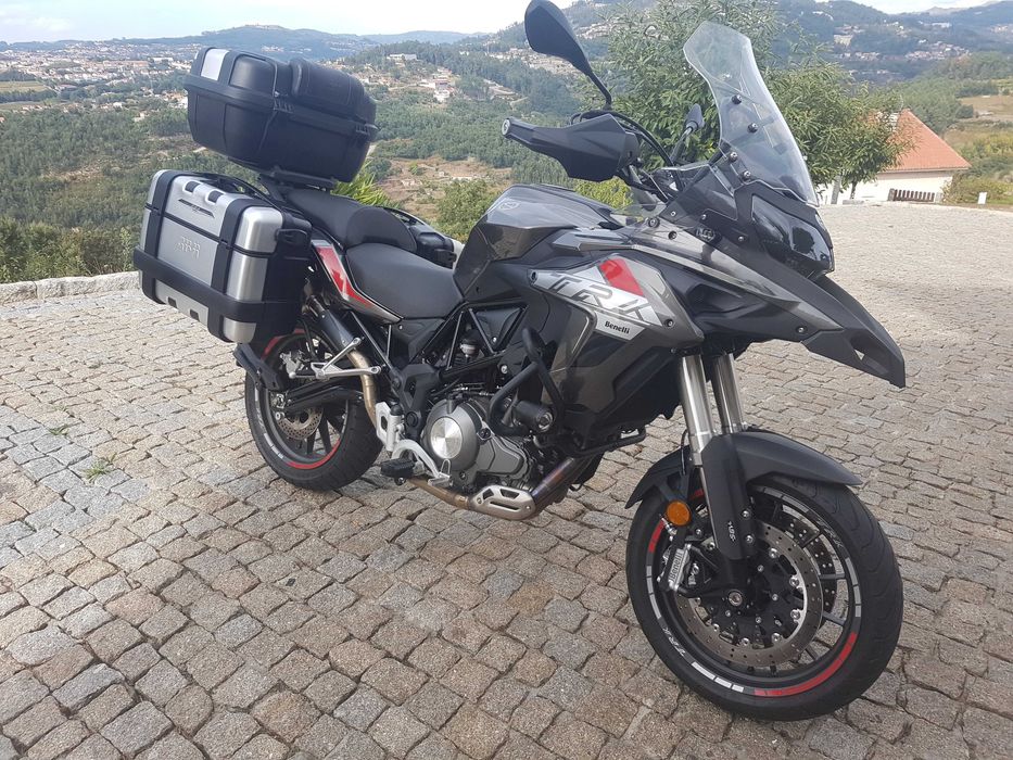 Mota Benelli TRK 502