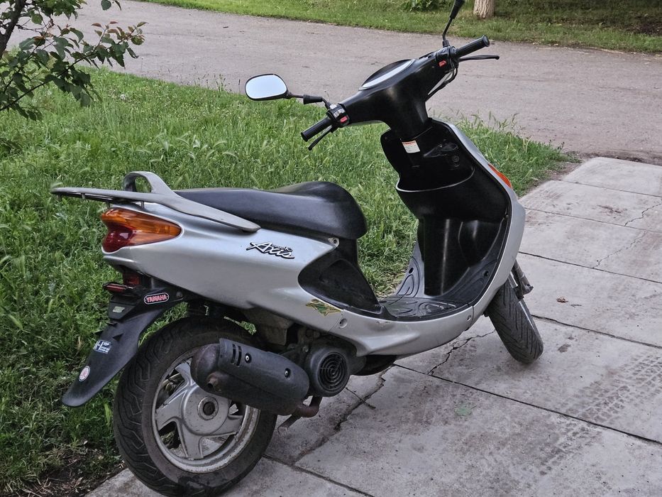 Скутер Yamaha GRAND AXIS 100