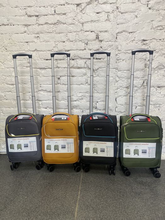 Валіза Snowball 22204  лоукост  (40*30*20 )