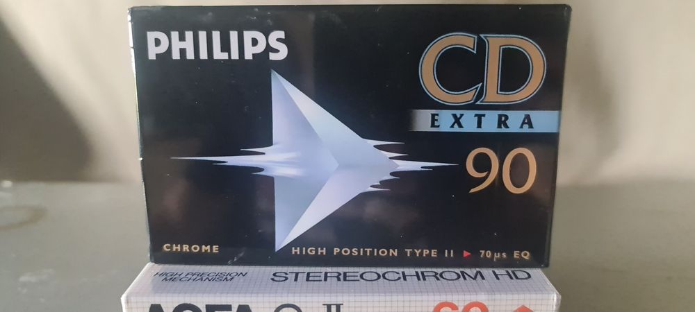 Kaseta magnetofonowa PHILIPS CD EXTRA 90