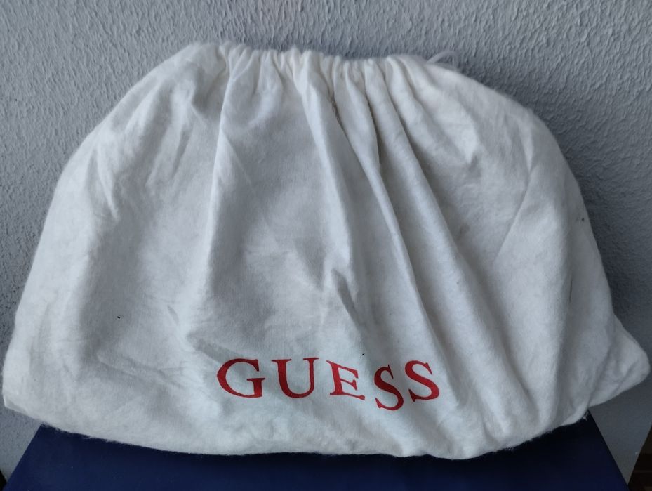 Сумочка женская Guess