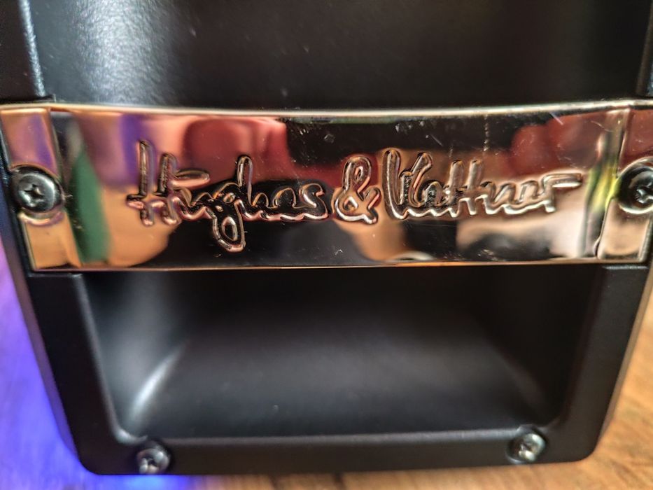 Hughes&Kettner- footswitch i torba w zestawie