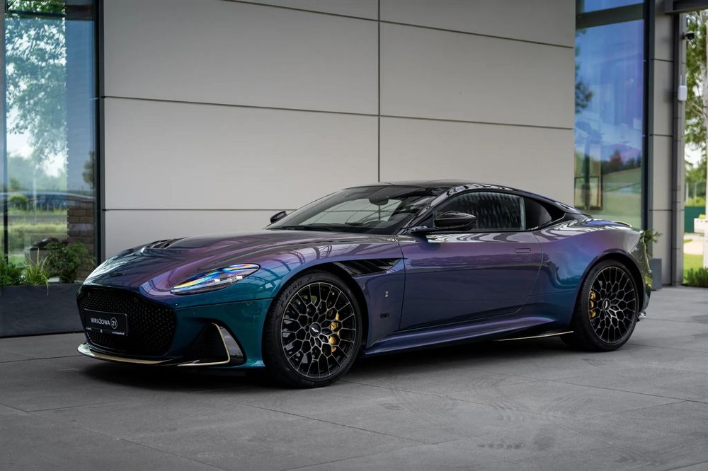 Aston Martin DBS 770 Ultimate