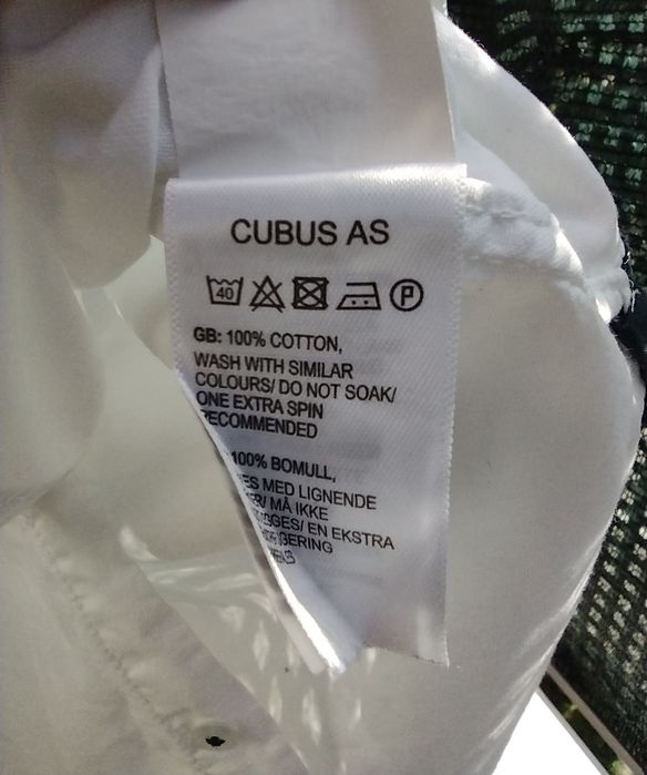 Biała koszula chłopięca Cubus r.140