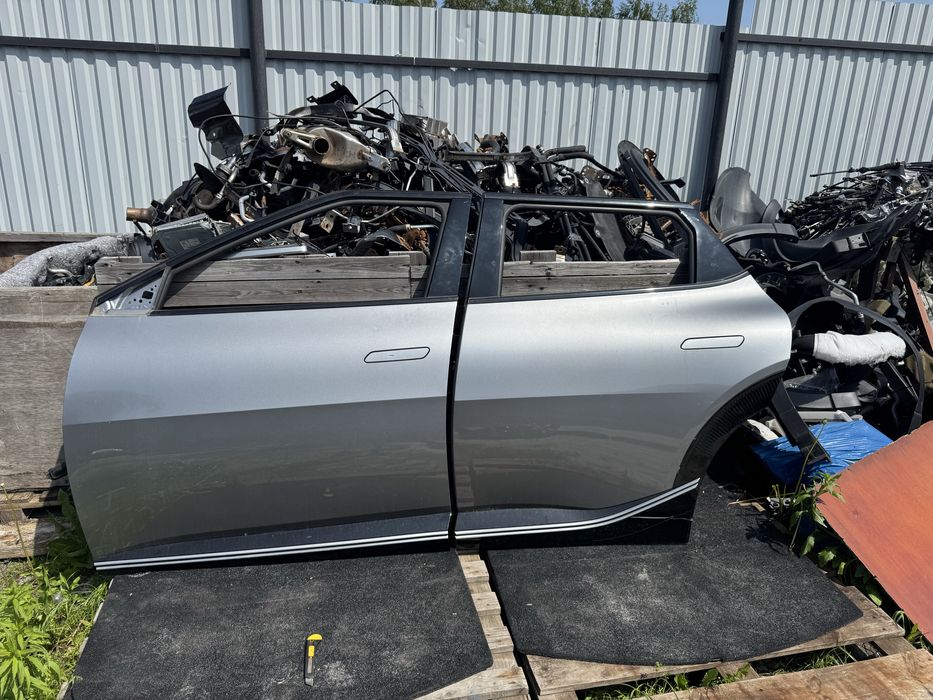 Ліва сторона дверей кіа ев6 kia ev6