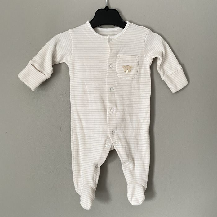 Matalan Śpiochy pajacyk piżama miś beżowe paski 100% bawełna new born