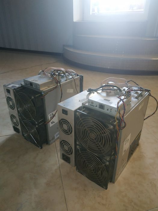 Asic-майнер Innosilicon T2TH 37 Th/s 2900 Вт з БП (T2TH 37T)