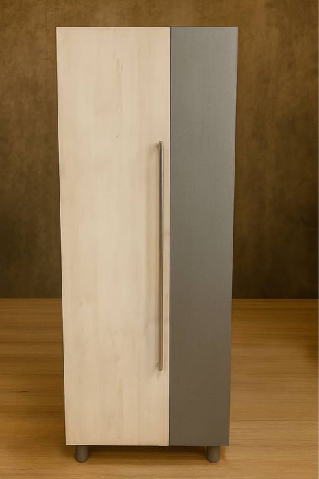 Продажа Офисной мебели РАСПРОДАЖА Кресла стулья Столы тумбы Крісла