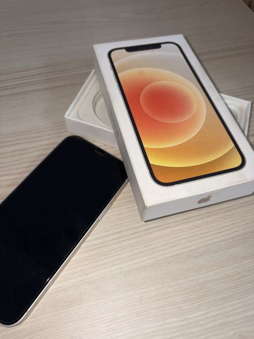 iPhone 12