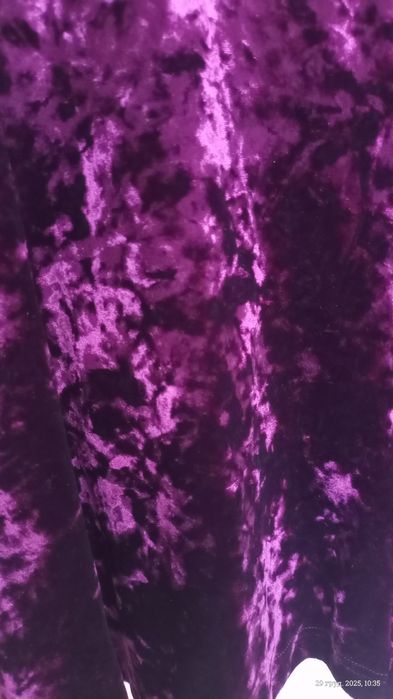 Свитка жіноча. Вишукана річ.