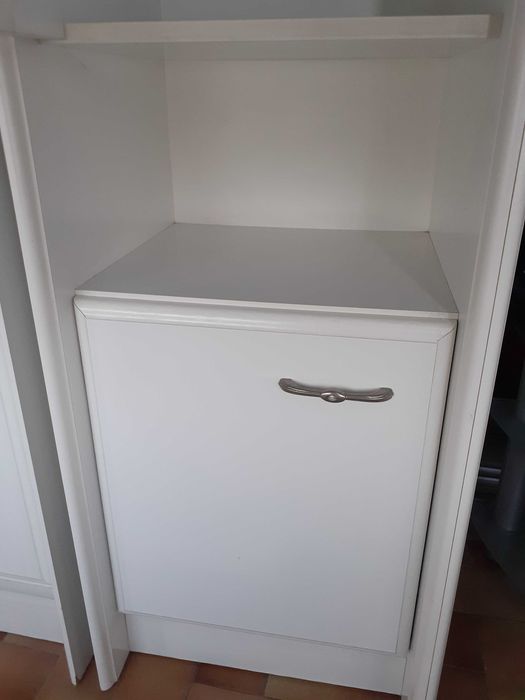 Móvel de sala branco