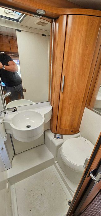 Hymer EX482 estado irrepreensível
