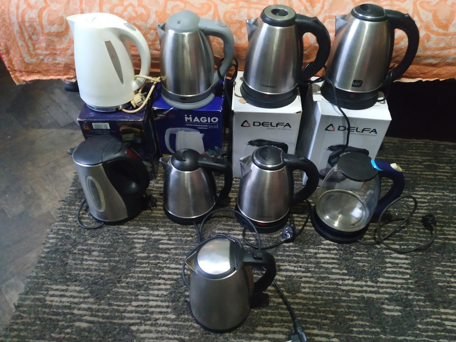 Електрочайник дисковий