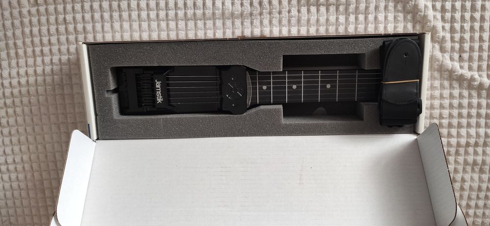 Jamstik 7 Smart Guitar Fret Edition