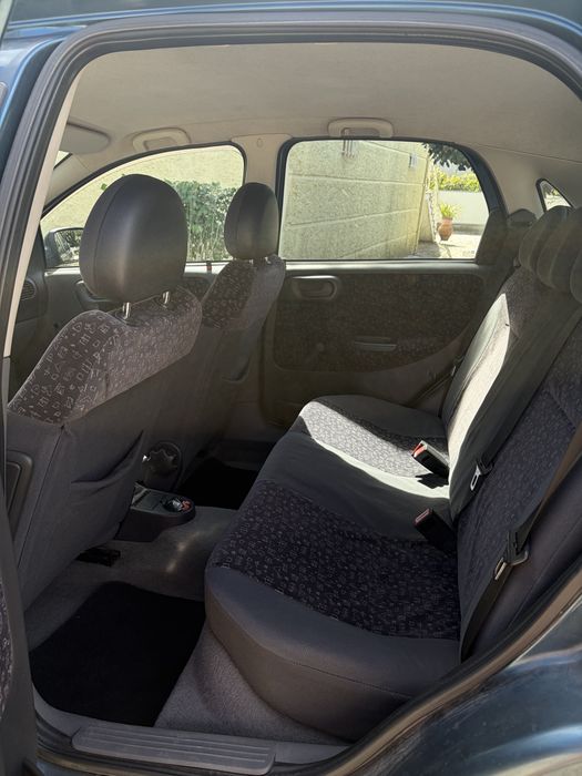 Carro em otimas condições