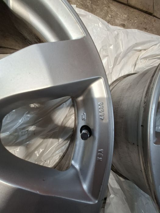 Alufelgi 17 5x120 Tomason