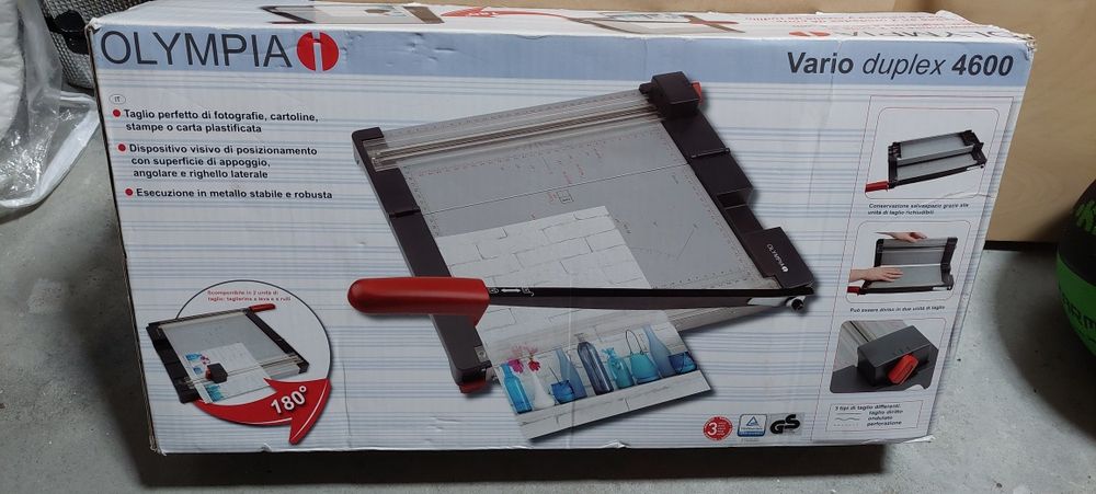 Guilhotina de papel manual Equipamento de escritório.